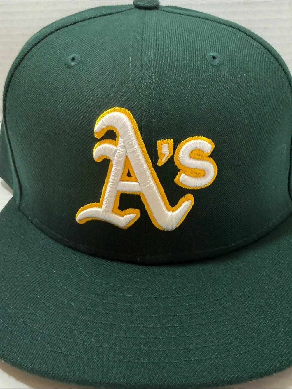 Oakland Athletics On Field  Collection Road CapNew Era 59fifty 7 5/8